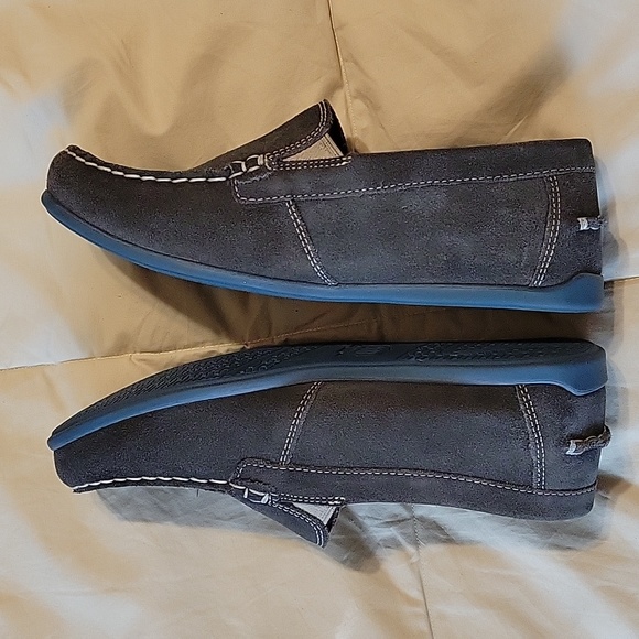 Florsheim kids grey loafers with large stitching - Picture 11 of 12